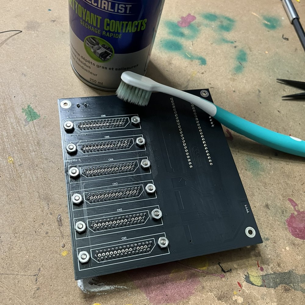 Connecteurs DB44 — photo 7