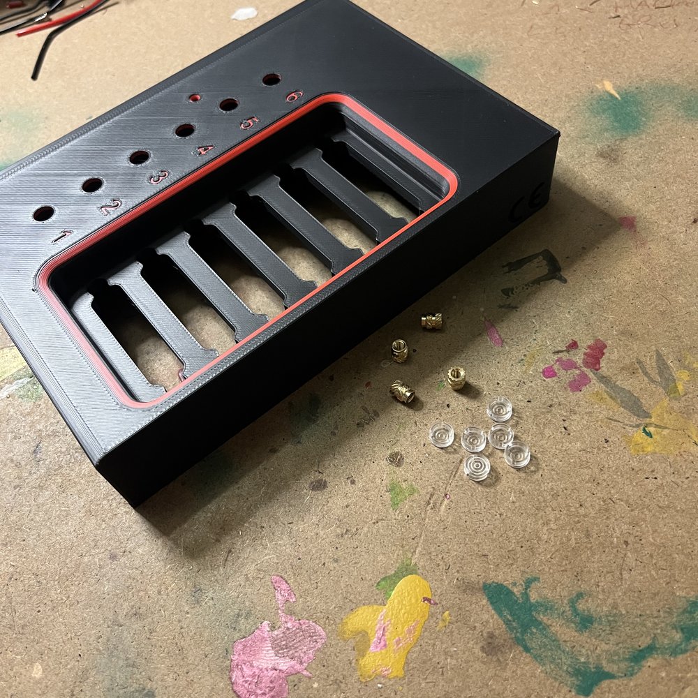 Installation des éléments sur la coque — photo 1